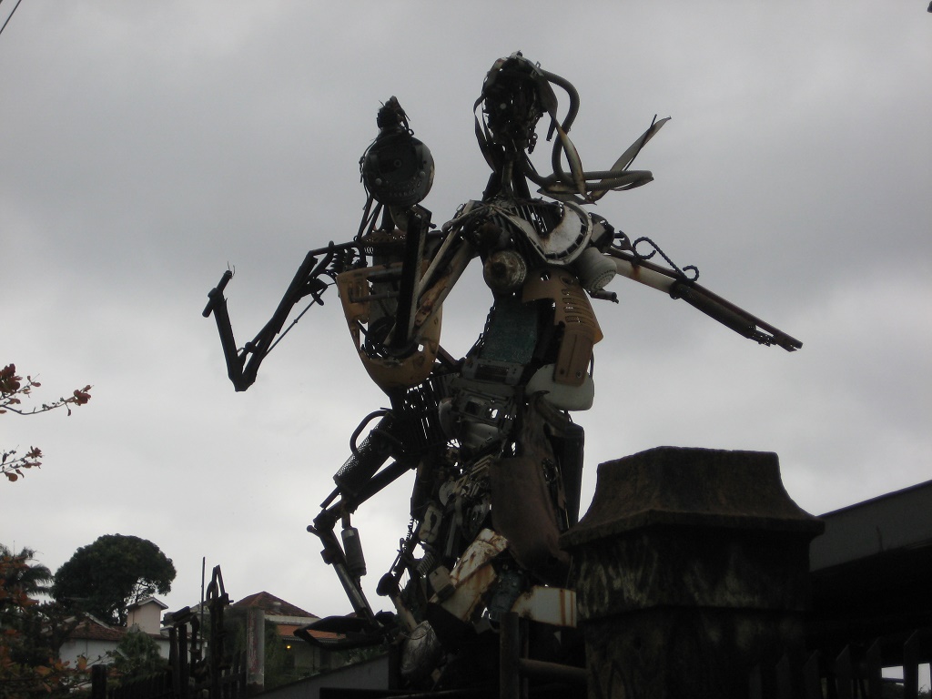 metal statues