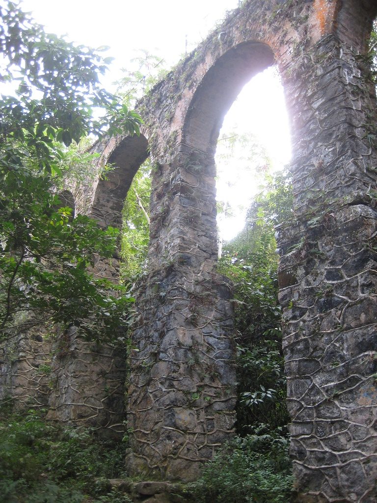 aqueduct - Ilha Grande