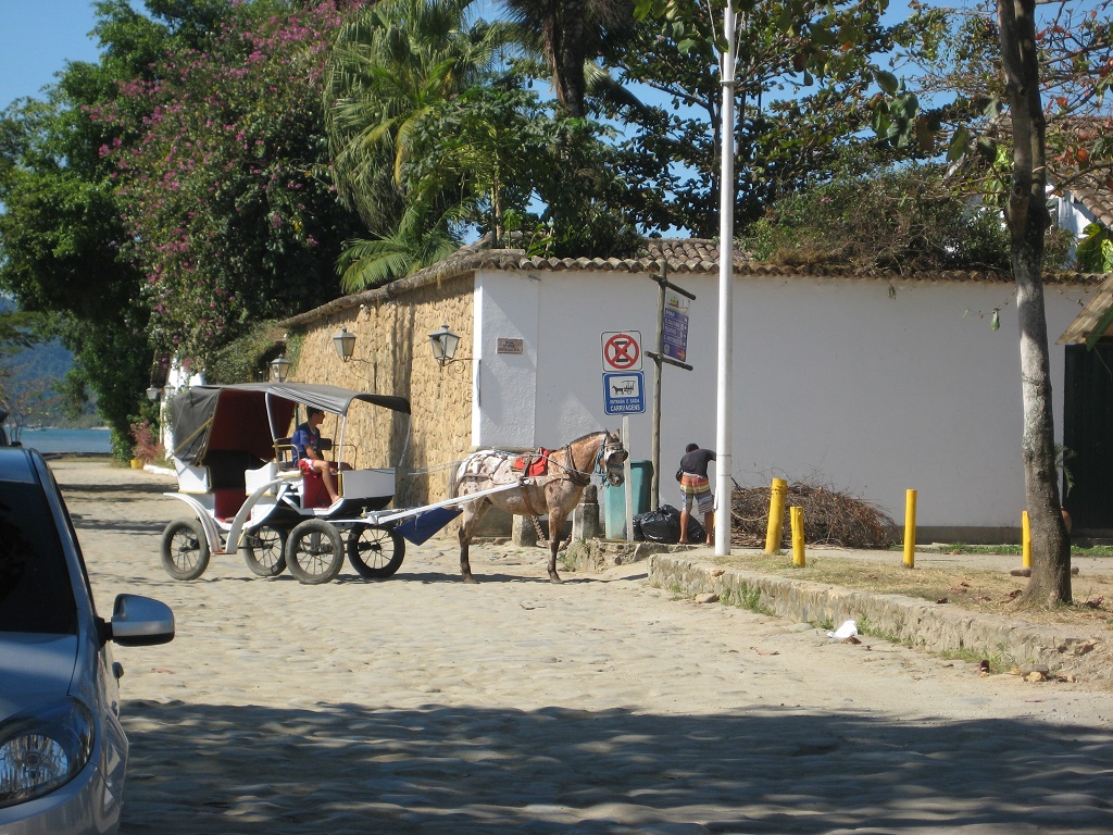 Horse carriage Paraty