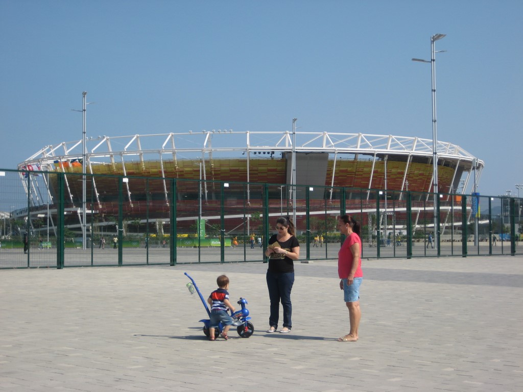 walk to olympic park 2